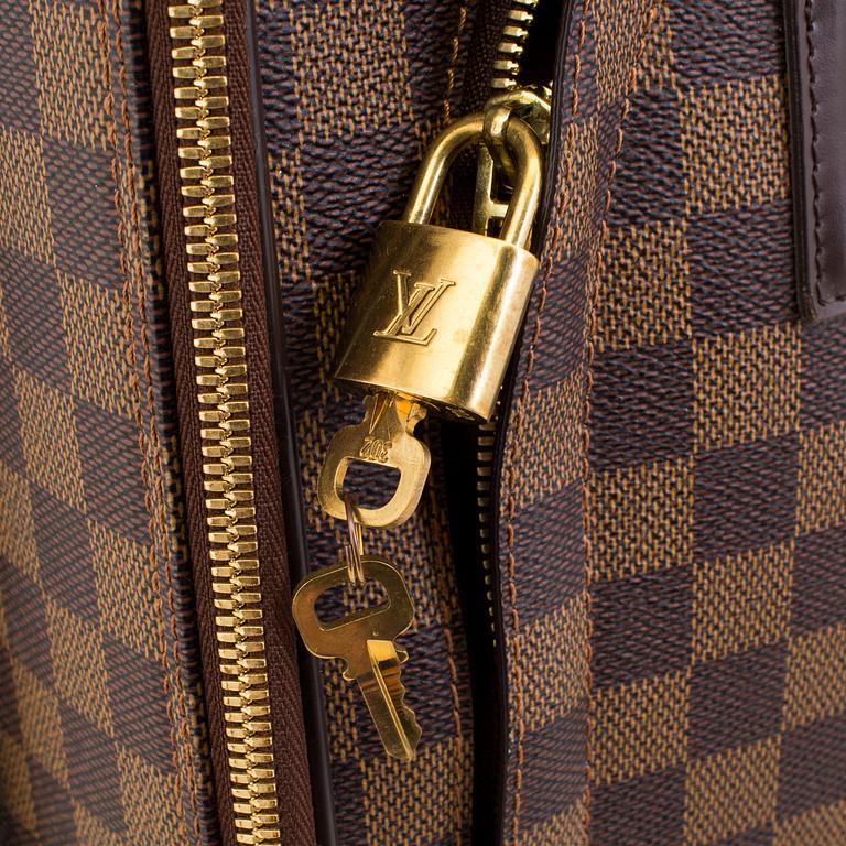 LOUIS VUITTON,  "Pégase 60" Damier, carry on suitcase on wheels.