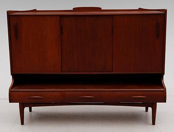 SIDEBOARD, 1900-talets andra hälft.