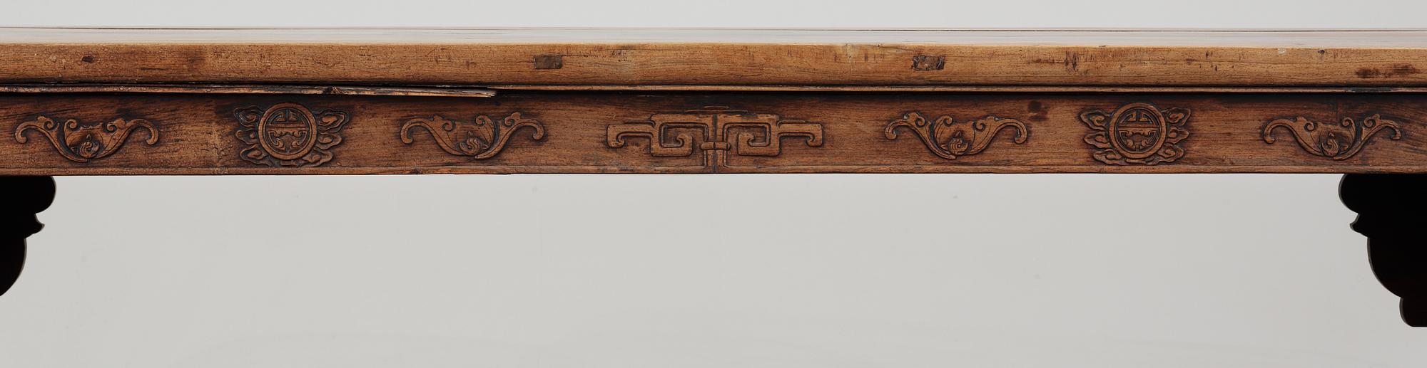 ALTARBORD, hardwood. Möjligen Huanghuali.  1600/1700-tal.