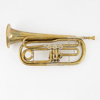 A brass horn, first part of the 20th Century.