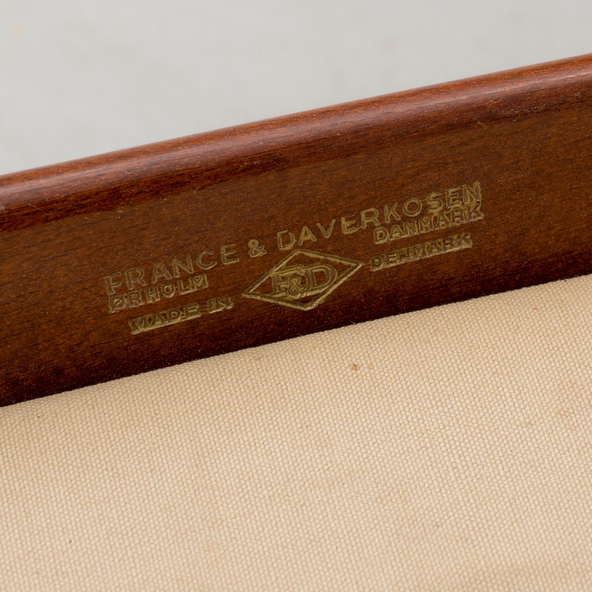 FÅTÖLJ, Ole Wanscher, France Daverkosen, 1900-talets andra hälft.