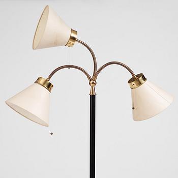 Josef Frank, golvlampa, modell "2431", Firma Svenskt Tenn, 1960-70-tal.