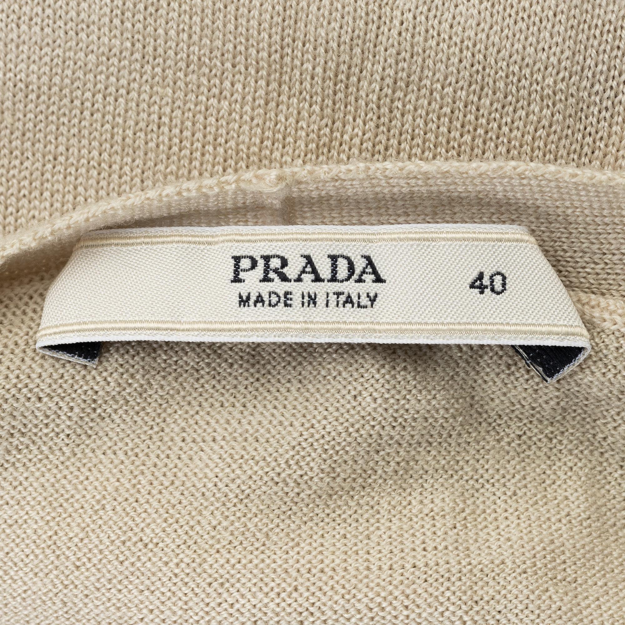 Prada, kofta, storlek 40.