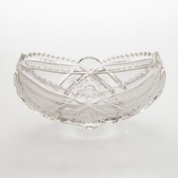 Malja, kristallia, 1900-luvun puoliväli.