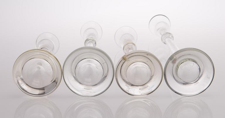 SIRKKU KUMELA-LEHTONEN, LJUSSTAKAR, 4 st, glas, Kumela 1969-1970-tal.