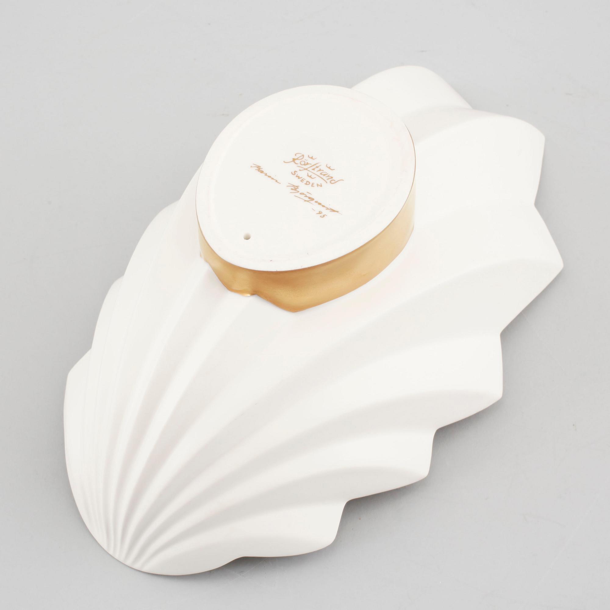 A porcelain bowl by Karin Björquist for Rörstrand, dated -95.