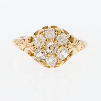 RING, sju gammalslipade diamanter, 18K guld.