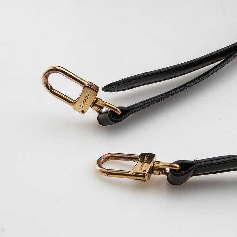 Louis Vuitton, Alma vintage bag.