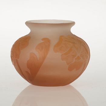 A Karl Lindeberg Art Nouveau cameo glass vase, Kosta, Sweden.