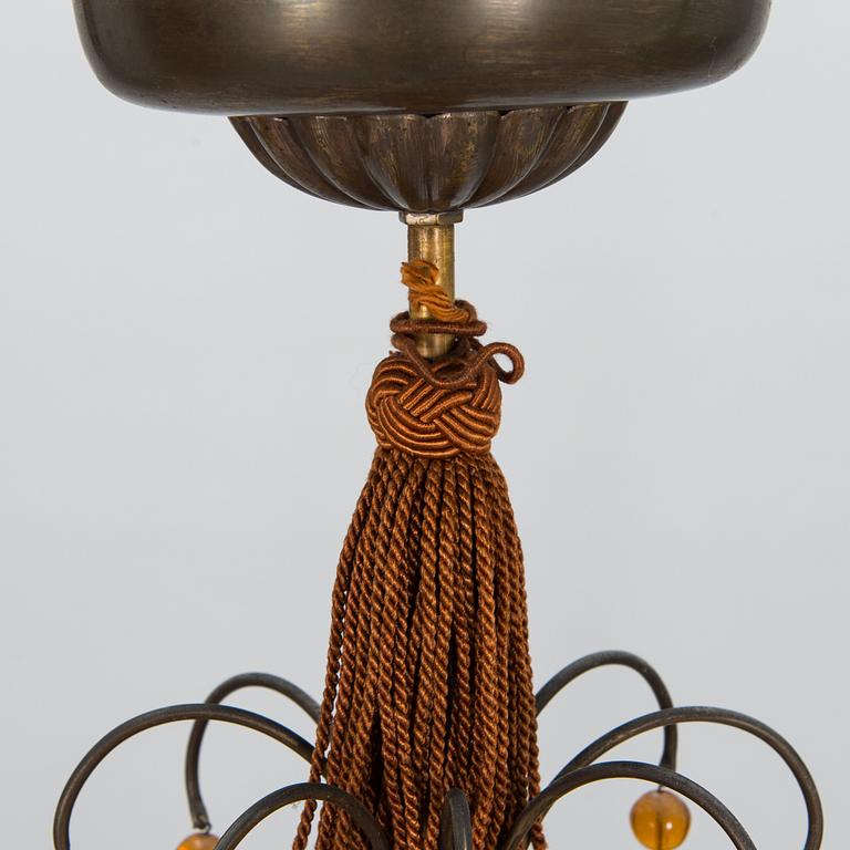 A 1930's chandelier.