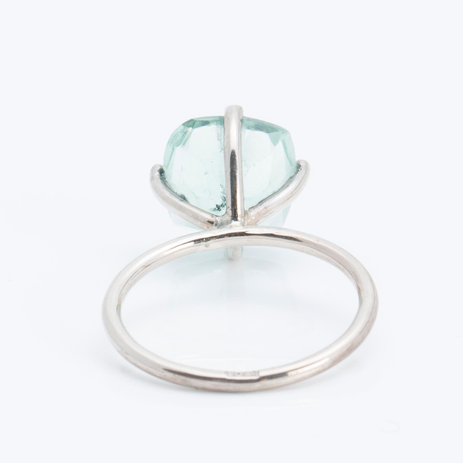 A faceted fluorit ring.