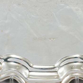 BRICKA, silver, Birmingham, 1961, vikt ca 1030 g.