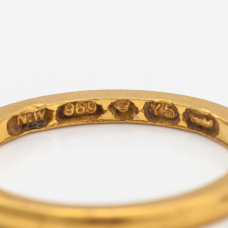 Sormuksia, 2 kpl, 969-kultaa. Westrback, Helsinki 1928 ja 1929.