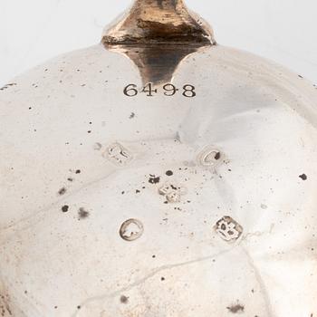 Saltkar med skedar, 4 st, silver, Martin Hall & Company, Ltd, Sheffield 1870-71.