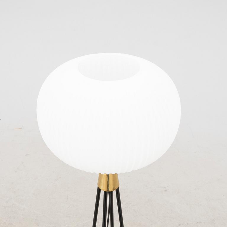 Golvlampa 1900-talets mitt.
