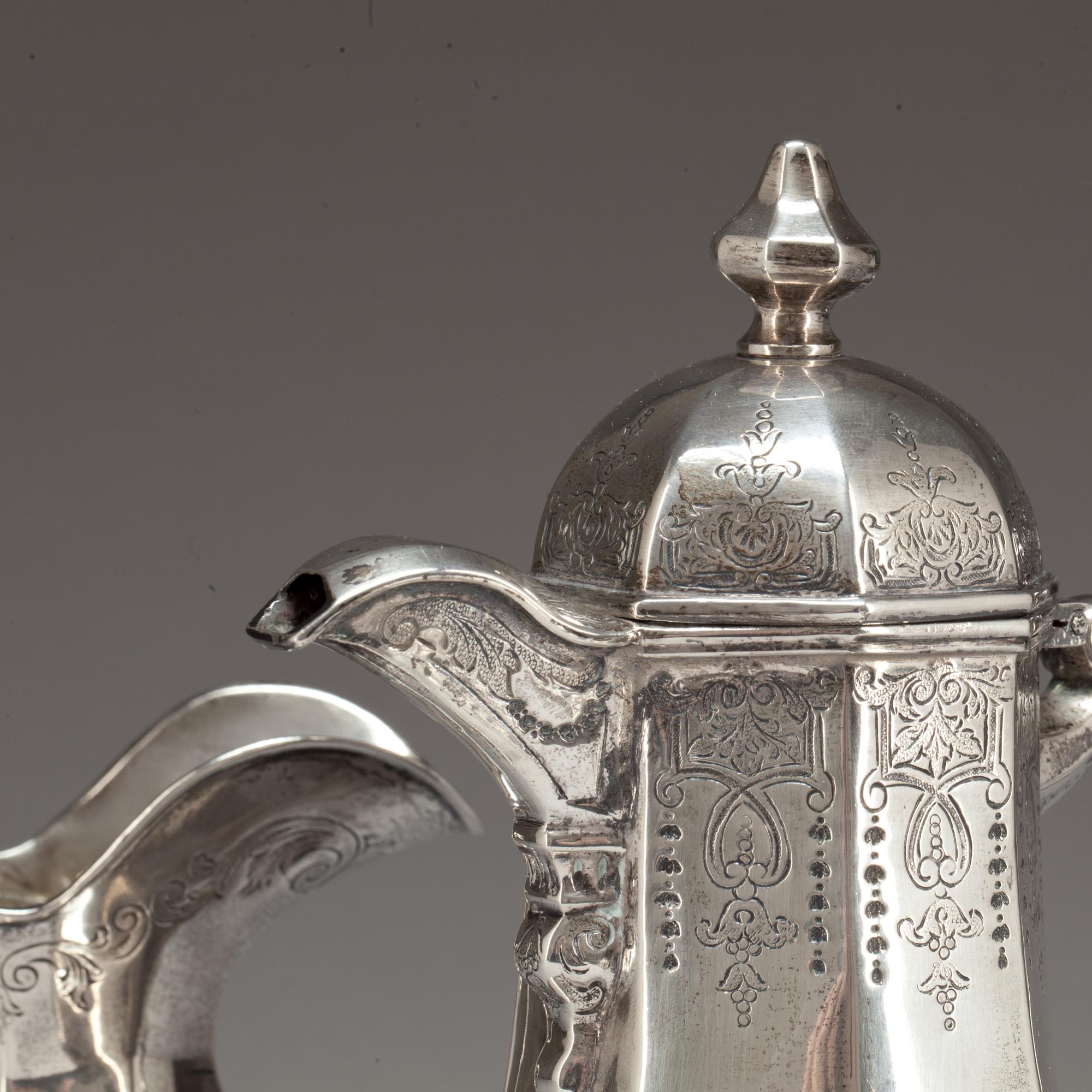 KAFFESERVIS, 3 delar. Silver.
Import, Hallberg 1913. Ca 1200g.