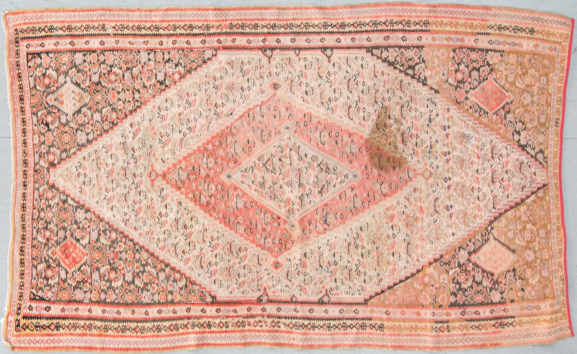 KELIM, antik/semiantik, Senneh, ca 191 x 119 cm.