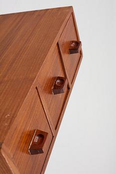 Uno & Östen Kristiansson,  hallmöbel/spegel med hylla, 1960/70-tal.