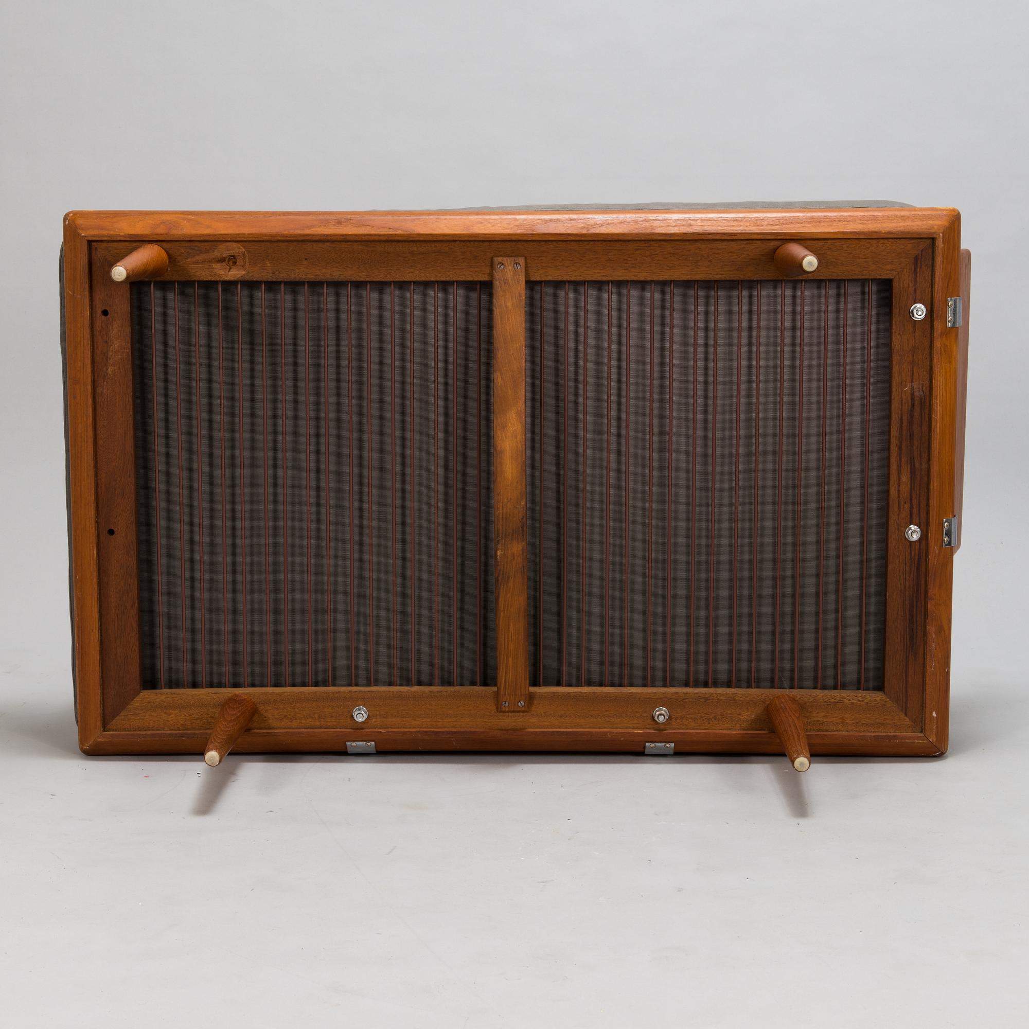 Peter Hvidt & Orla Mølgaard Nielsen, A three piece Danish 'Minerva' sofa suite with a table for France & Son, 1950s/1960.