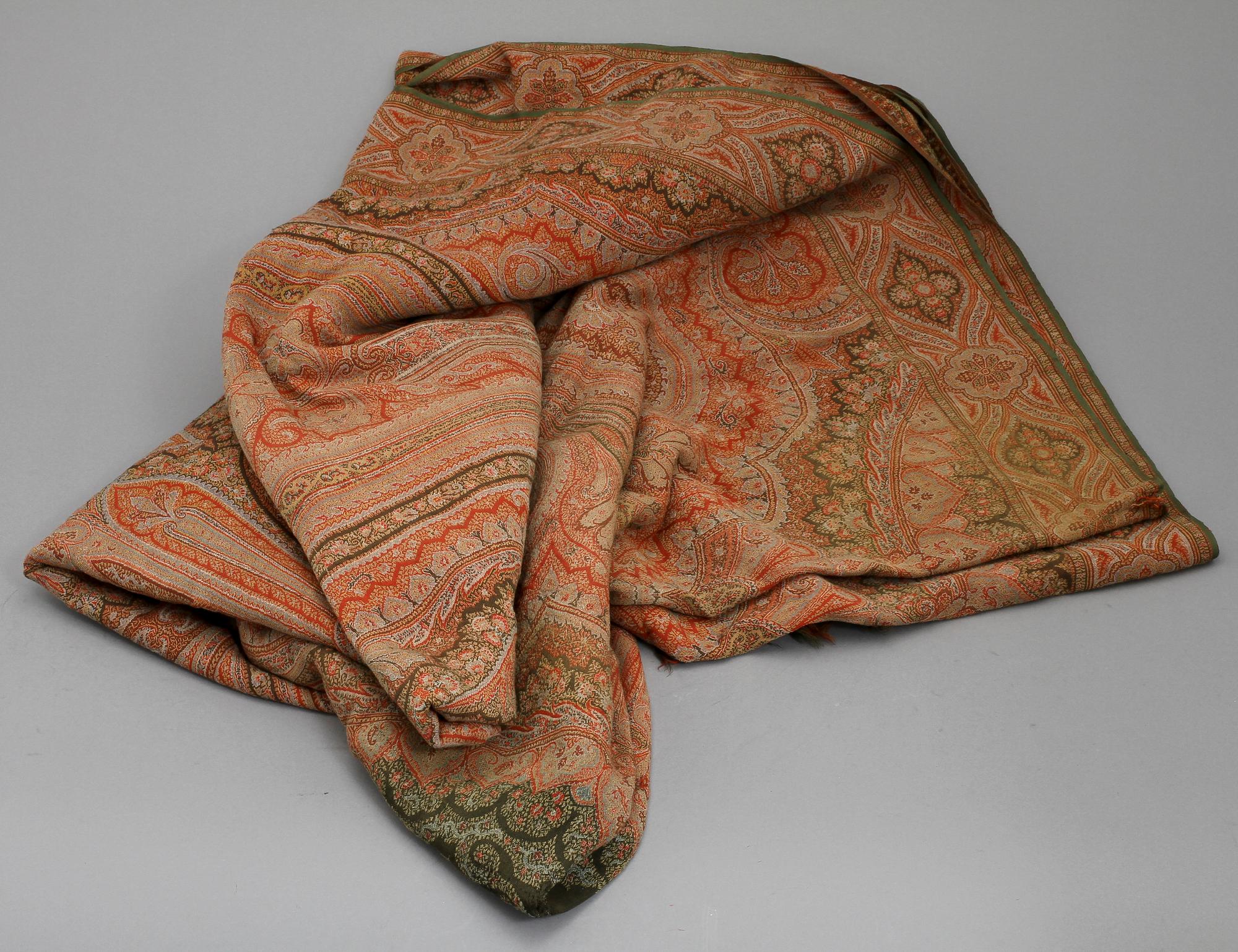 PLÄD, 150x316,1900-tal.