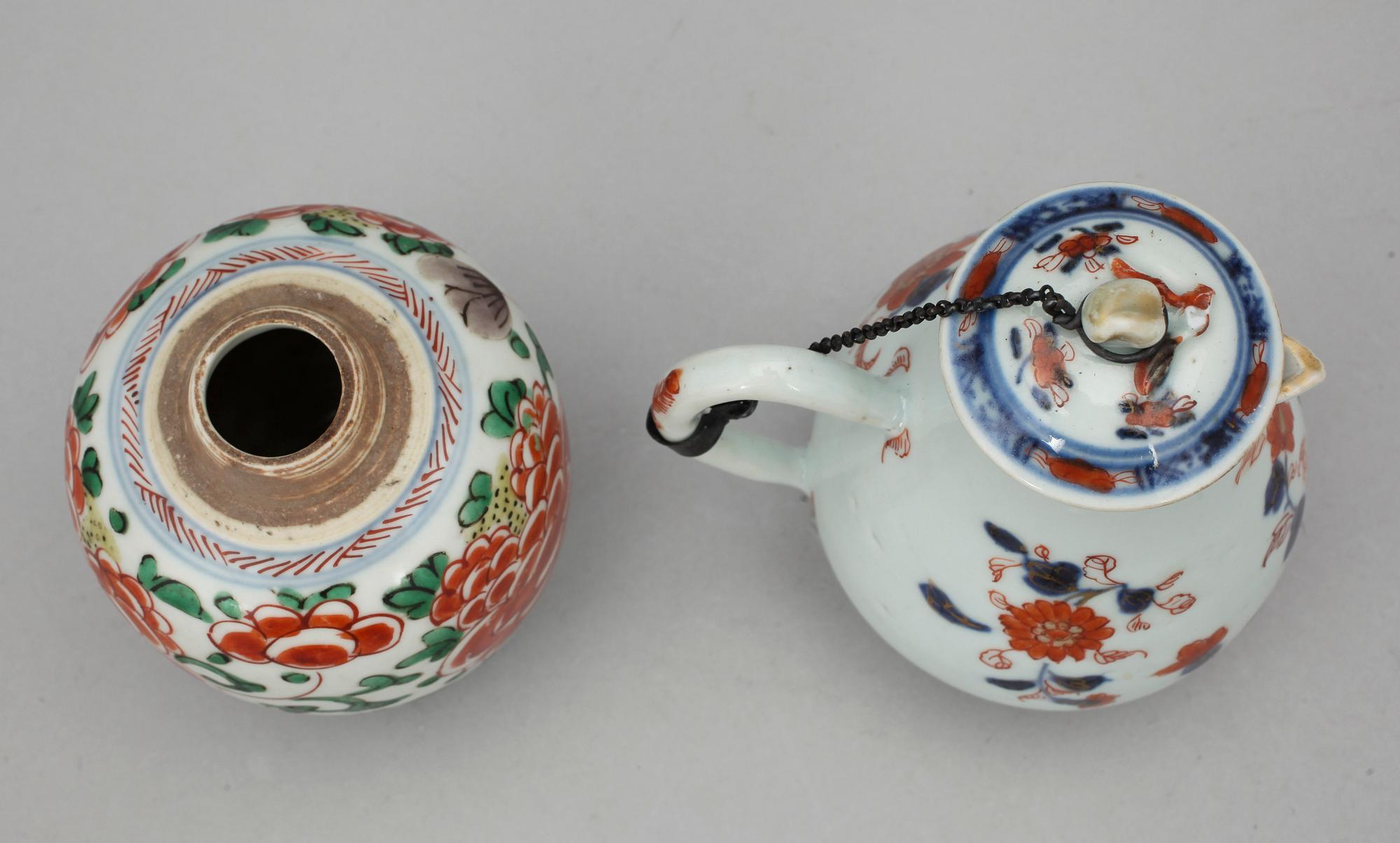 BOJAN sat KANNA, porslin, Kina, kangxi, transition (1620-1722).