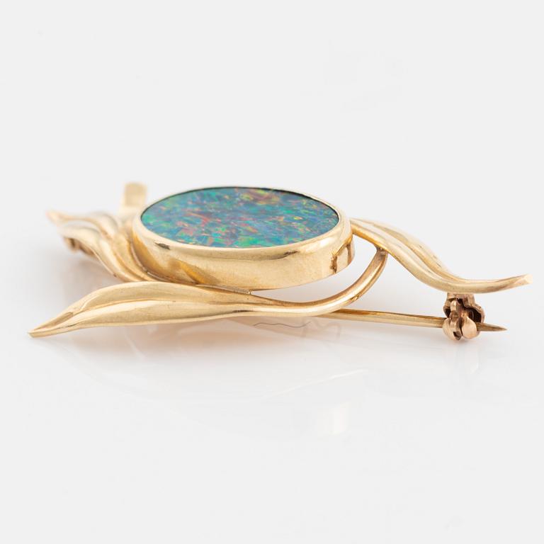 Gold and opal brooch.