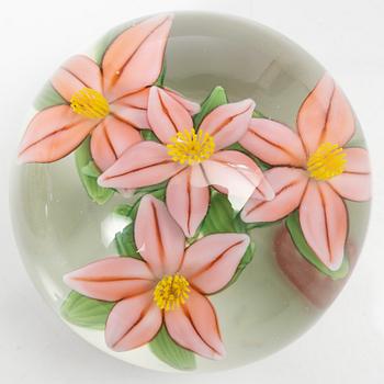 Baccarat, Caithness of Scotland, Murano, Lundberg Studios, five glass paper weights, signed.