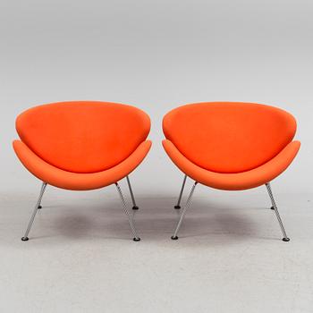 A pair of second half fhe 20th century Pierre Paulin "Orange Slice" chairs from Artifort,
