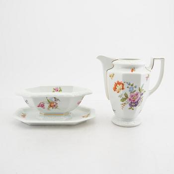 A Rosenthal "Maria" 112 pcs dinner service from Rosenthal mid 1900s.