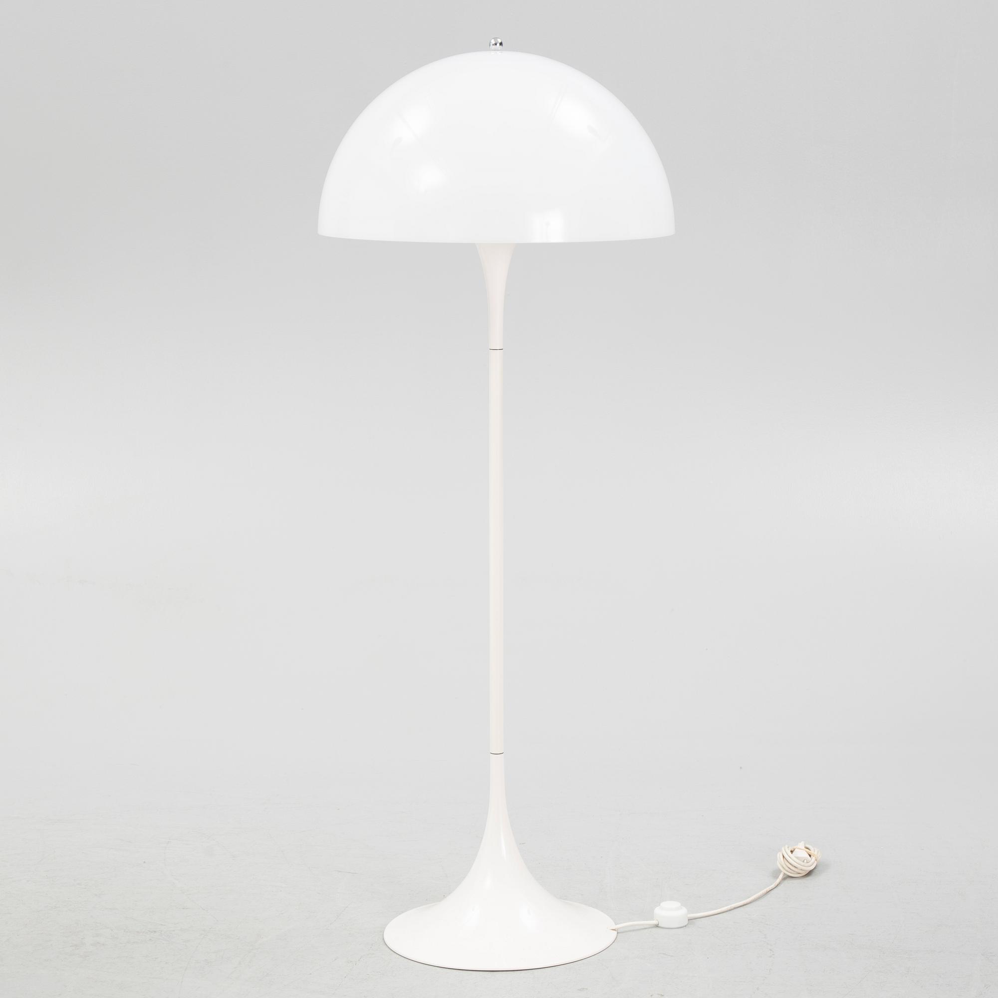 Verner Panton, golvlampa, "Panthella", Louis Poulsen, Danmark.