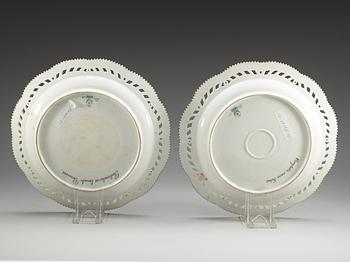 A set of two Royal Copenhagen 'Flora Danica' dishes, Denmark, 20th Century.