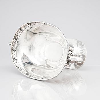 Georg Jensen, jardinière, Köpenhamn, ca 1915-1919, 830/1000 silver.