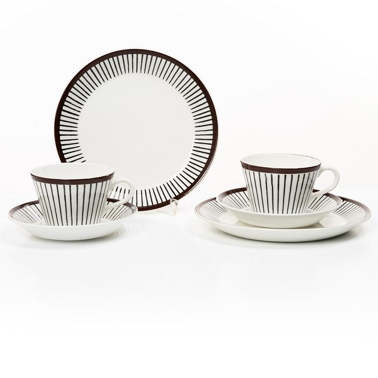 Stig Lindberg, A 27 piece coffee service, “Spisa Ribb”, Gustavsberg, 1955–74.