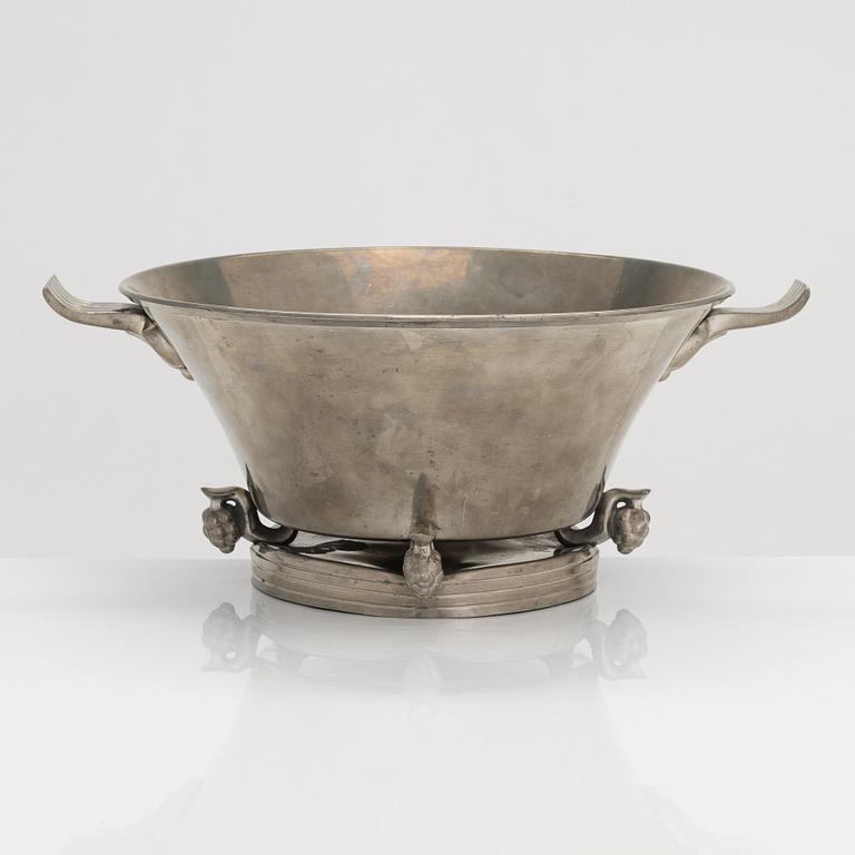 Paavo Tynell, a 1930's bowl for Taito.