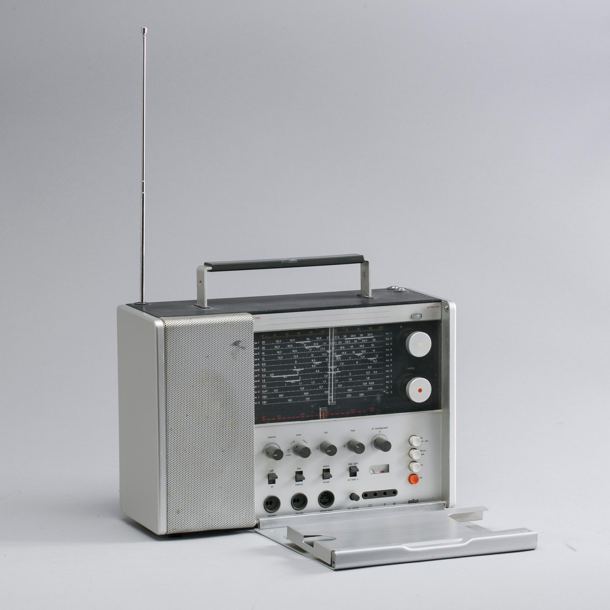 RADIO, Braun T1000, designed by Dieter Rams for Braun 1962