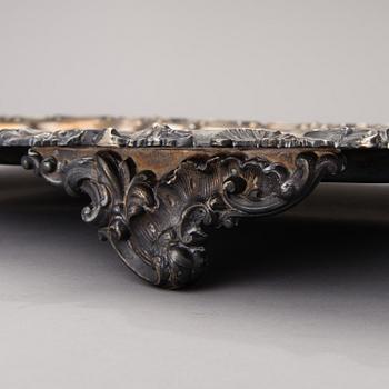 TRAY, electroplated silver, Barkers Brothers, Birmingham, last quarter of the 19th century.