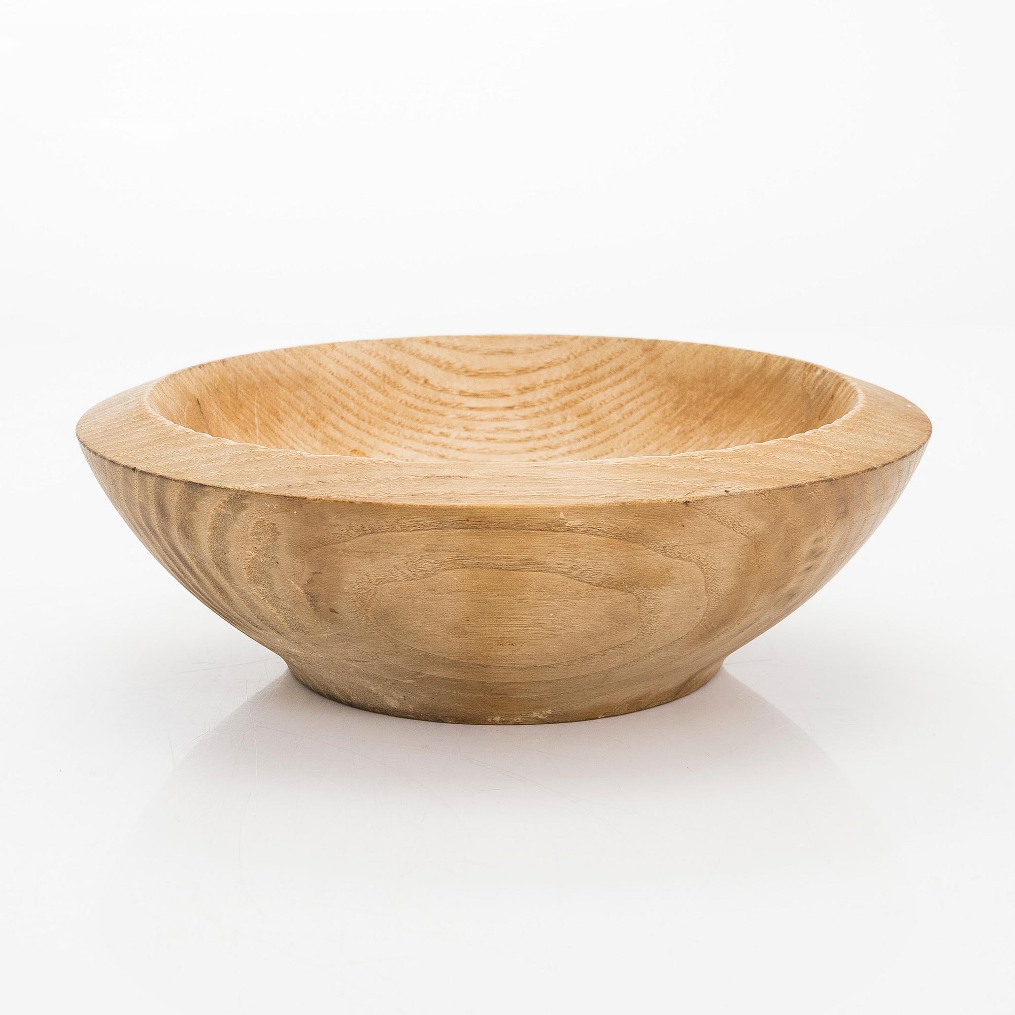 Artek design, a mid-20th-century '401' bowl/chopping bowl for Normark Finnmade, retailer  Artek.