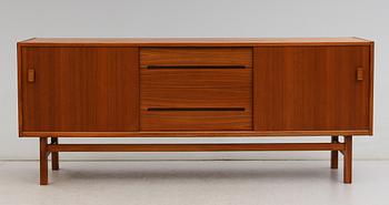 SIDEBOARD, "Arild", Nils Johnsson, Troeds, Bjärnum, 1900-talets andra hälft.