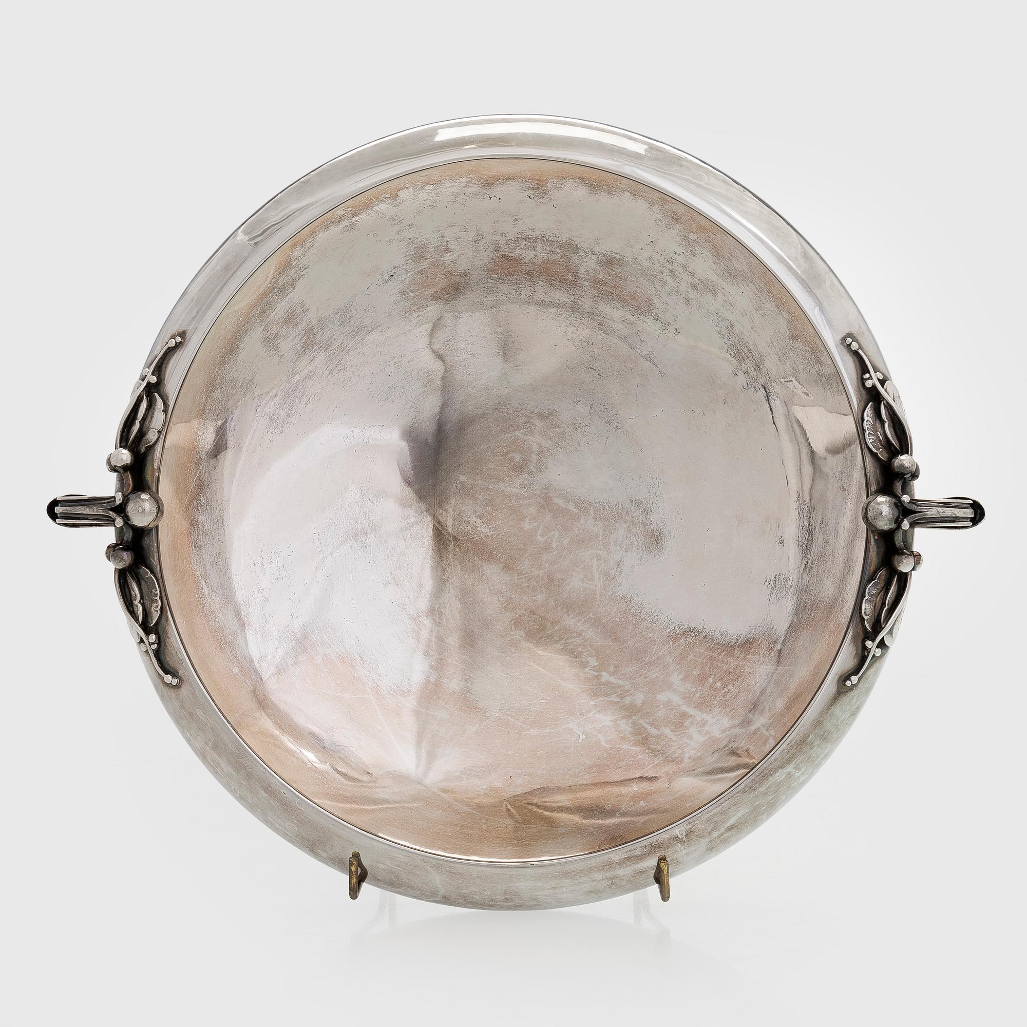 Georg Jensen, Hedelmämalja, sterlinghopea, Design nro 625 B, Tanska 1945 jälkeen.