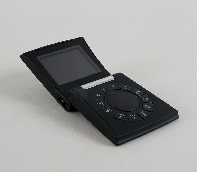 TELEFON MED DOCKNINSSTATION, 3 delar.  Bang & Olufsen "Serene".