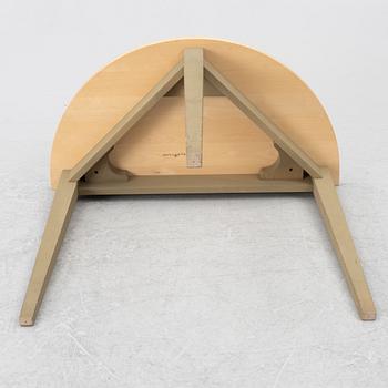 Nirvan Richter, bord, Norrgavel.