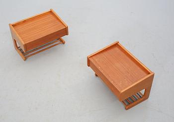 SÄNGHYLLOR, ett par, 1900-talets andra hälft.