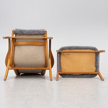 Yngve Ekström, a 'Lamino' armchair with ottoman and sidetable, Swedese, Sweden, 21st century.