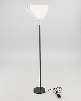 ALVAR AALTO, GOLVLAMPA, A 805 "Änglavinge". Tillverkad av Valaistustyö. Formgiven 1954.