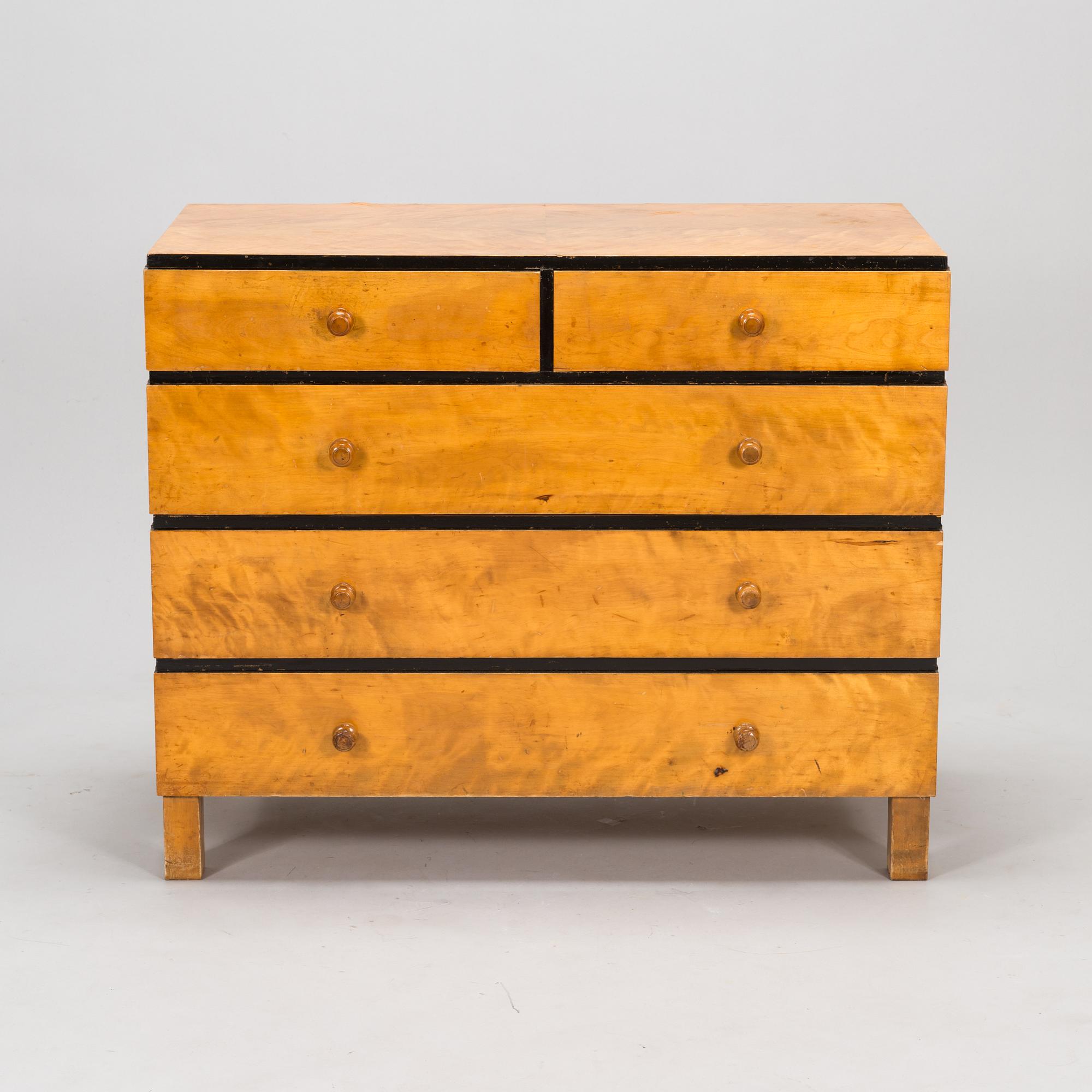 A 1930s chest of drawers.