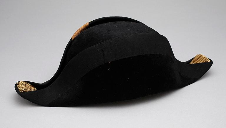 BICORNE, Kustartilleriet, omkring 1800/1900.