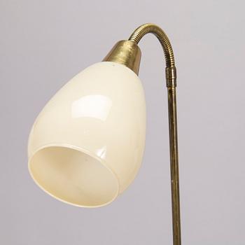 A 1950s floor lamp.