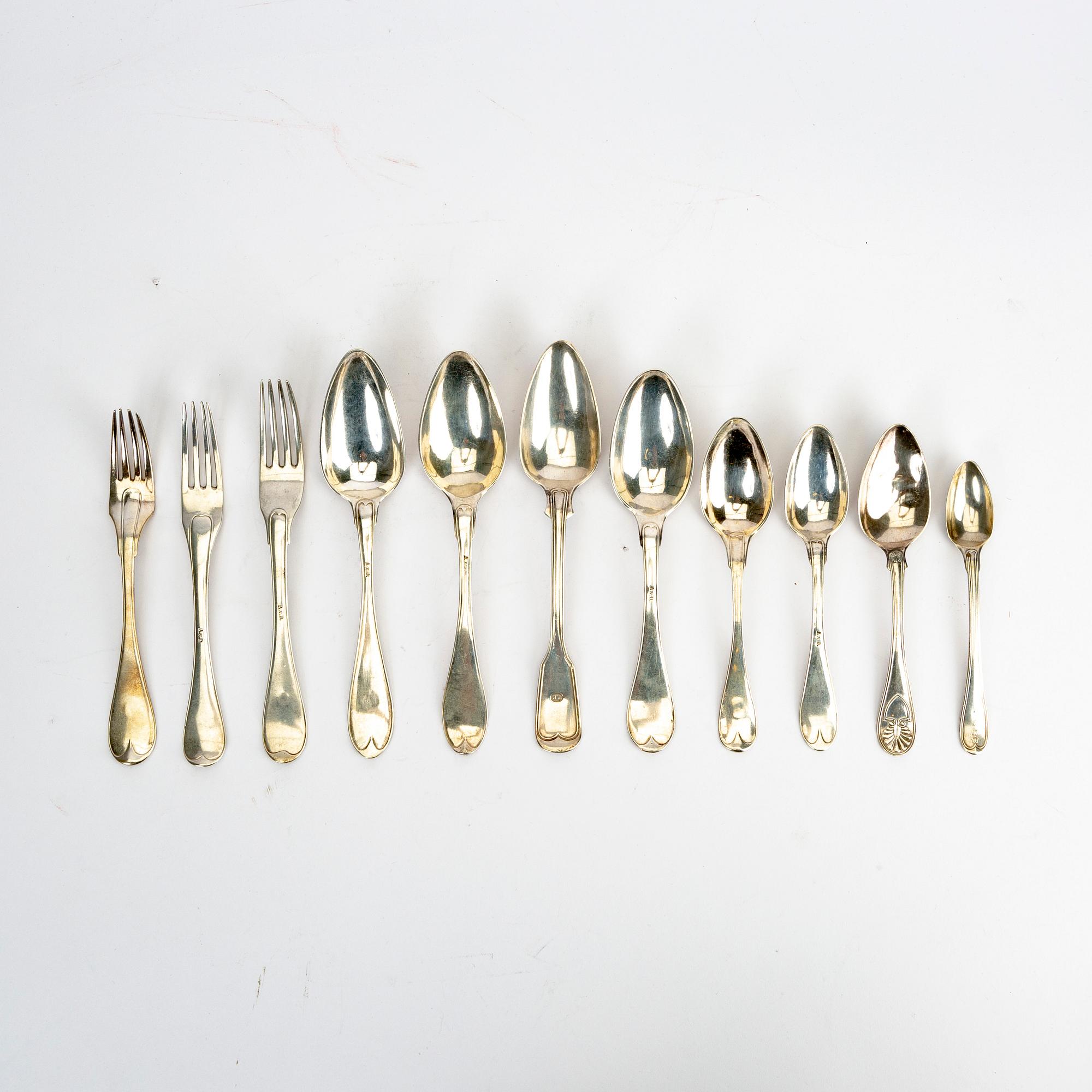 Bestick 17 dlr silver 1768-1865 oiika smeder.