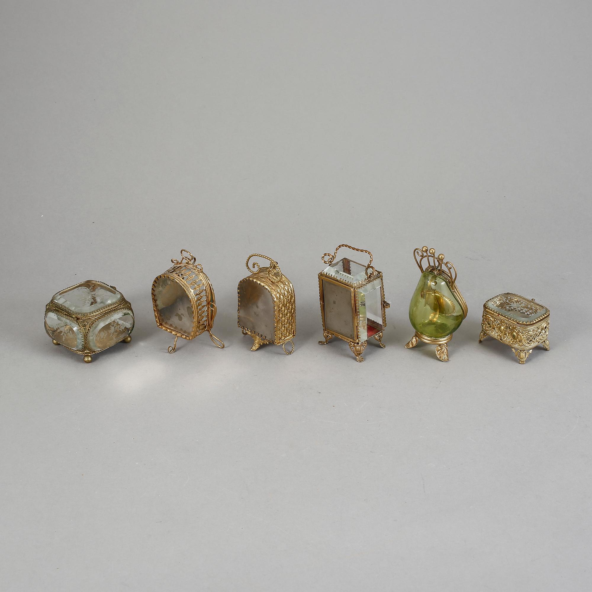 FICKURSSTÄLL, 6 st. mässing och glas. Omkring 1900.