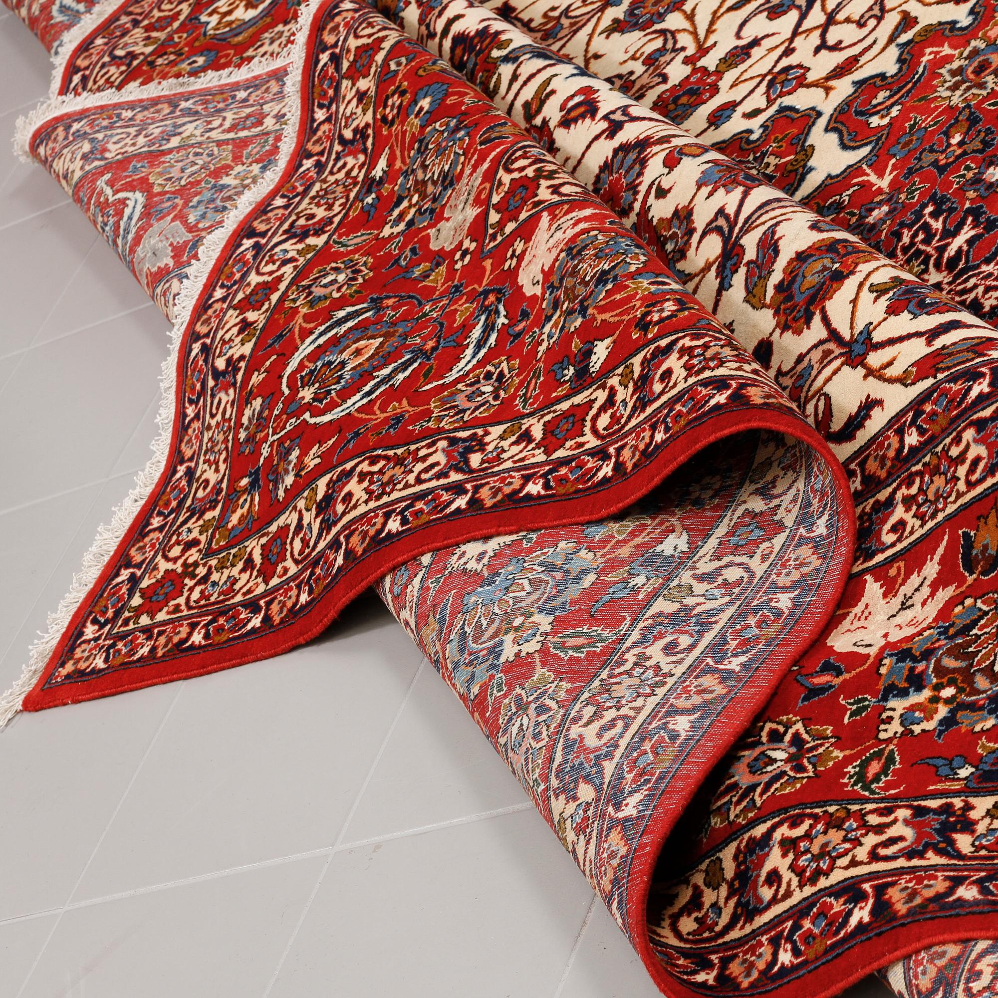 MATTA, Isfahan, 397 x 271 cm.